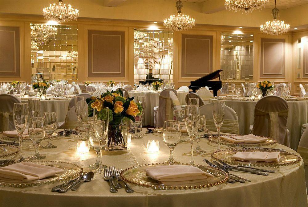 Sheraton Framingham Hotel & Conference Center Екстериор снимка