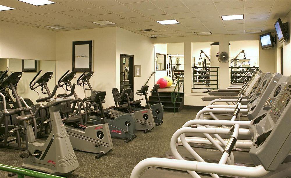 Sheraton Framingham Hotel & Conference Center Екстериор снимка