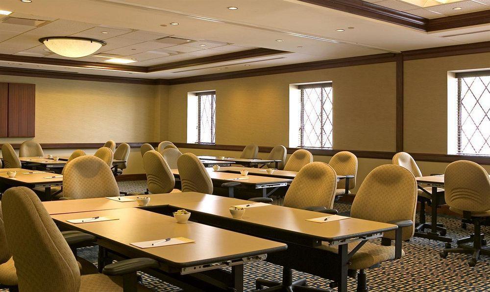 Sheraton Framingham Hotel & Conference Center Екстериор снимка