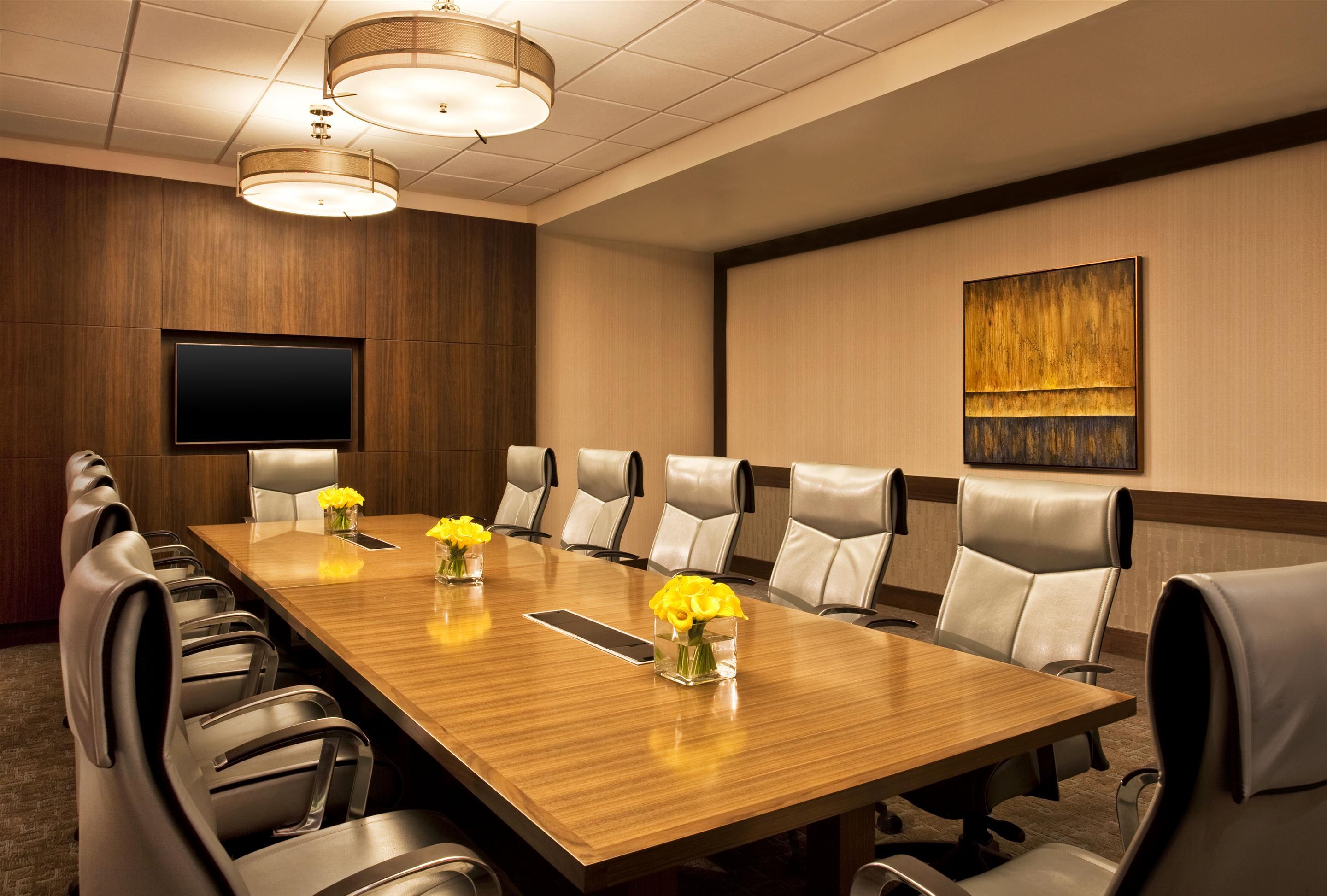 Sheraton Framingham Hotel & Conference Center Екстериор снимка