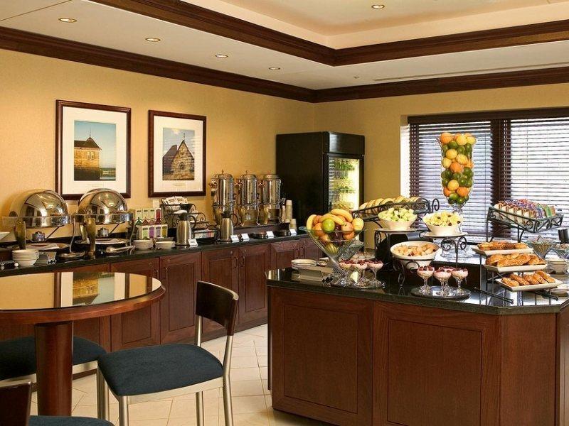Sheraton Framingham Hotel & Conference Center Екстериор снимка