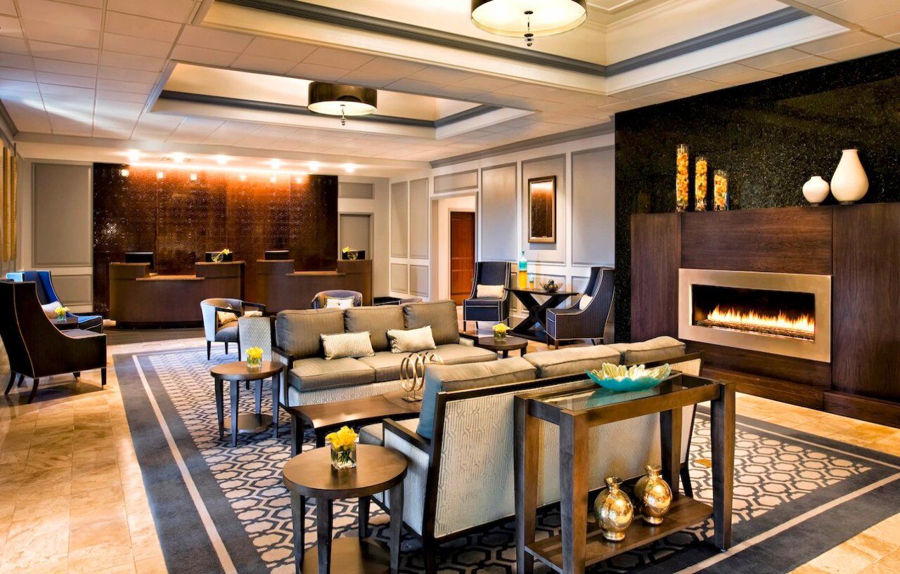 Sheraton Framingham Hotel & Conference Center Екстериор снимка
